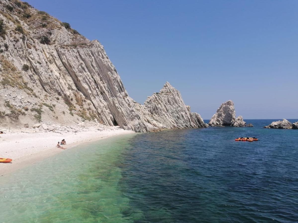 B&B Isabella Numana Εξωτερικό φωτογραφία